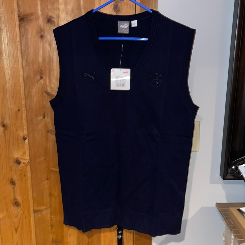 Men’s Knit Sweater Vest